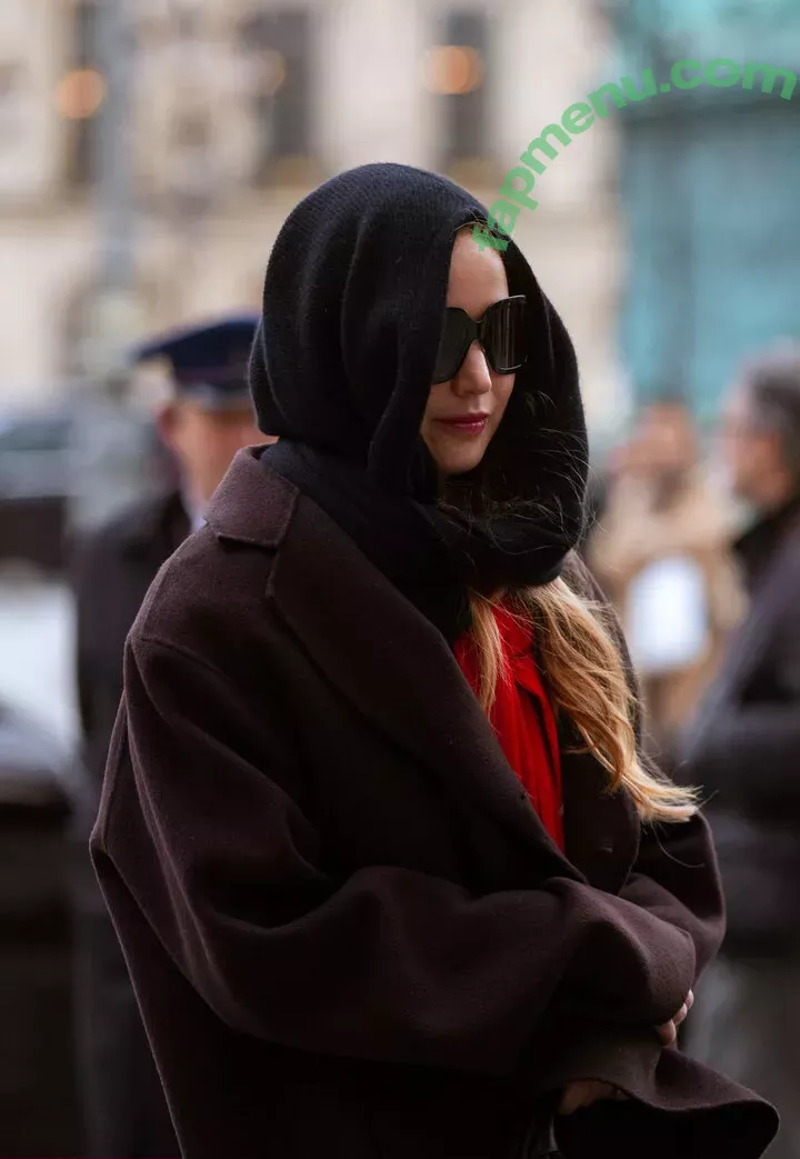 Jennifer Lawrence nude photo #1174 (1jnnf / jennifer.lawrence)