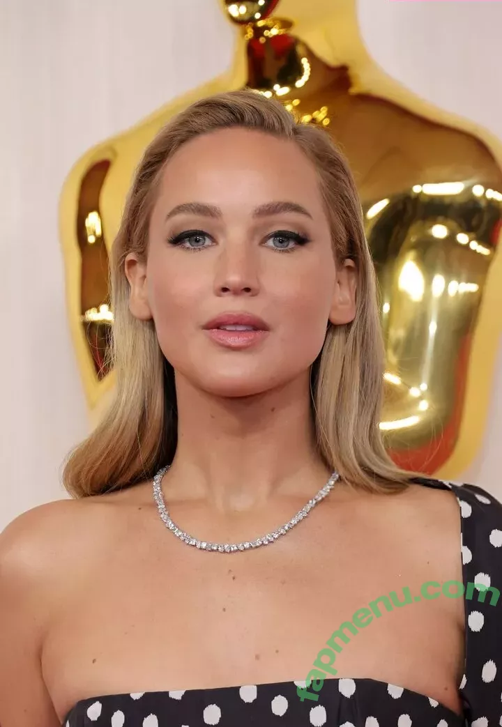 Jennifer Lawrence nude photo #1212 (1jnnf / jennifer.lawrence)