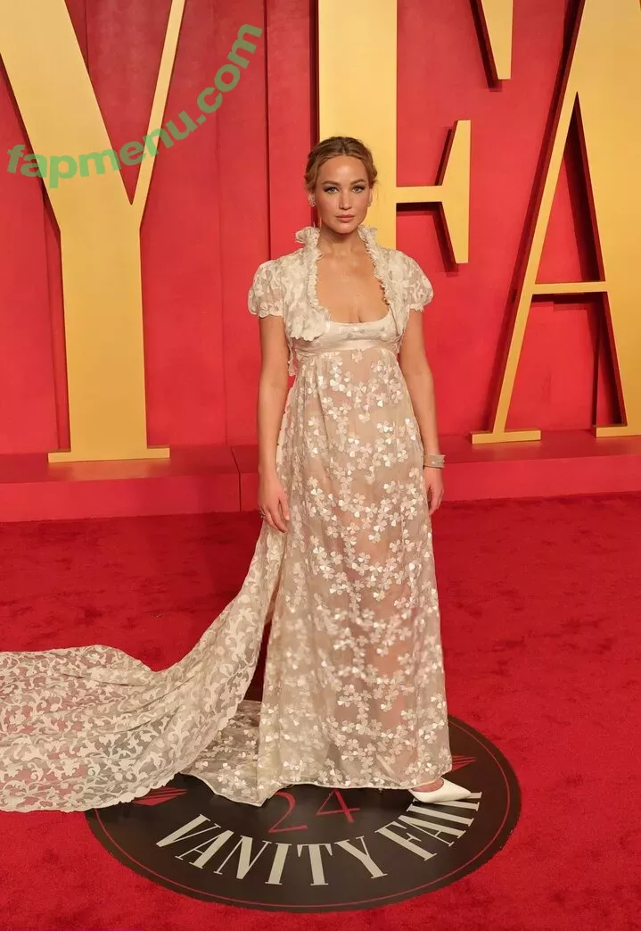 Jennifer Lawrence nude photo #1244 (1jnnf / jennifer.lawrence)