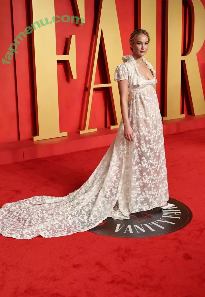 Jennifer Lawrence nude photo #1255 (1jnnf / jennifer.lawrence)