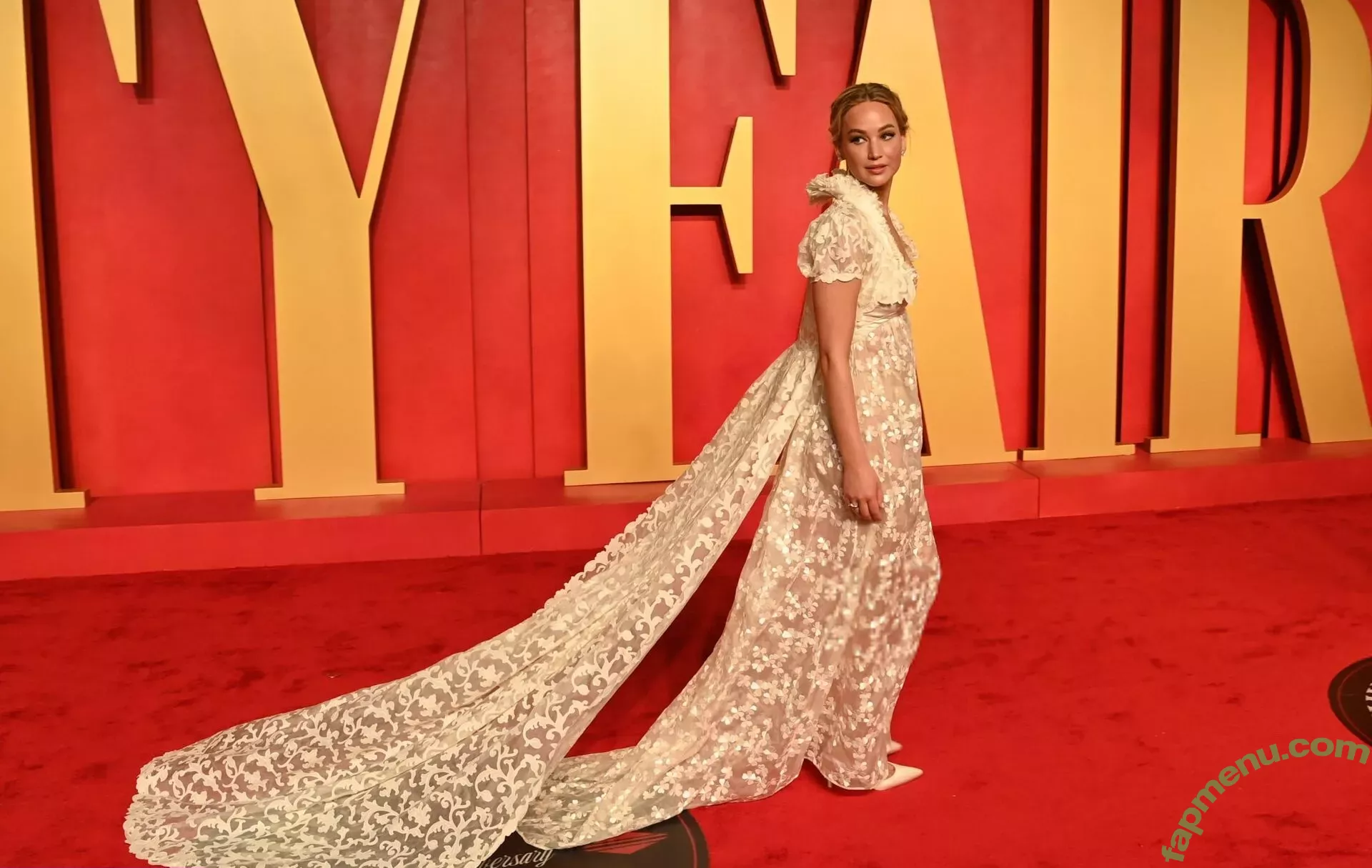 Jennifer Lawrence nude photo #1268 (1jnnf / jennifer.lawrence)