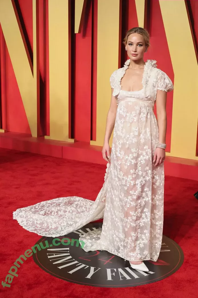 Jennifer Lawrence nude photo #1272 (1jnnf / jennifer.lawrence)