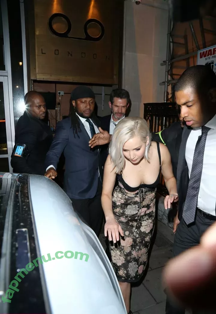 Jennifer Lawrence nude photo #1322 (1jnnf / jennifer.lawrence)