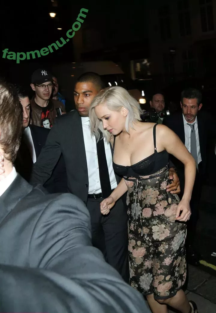Jennifer Lawrence nude photo #1328 (1jnnf / jennifer.lawrence)
