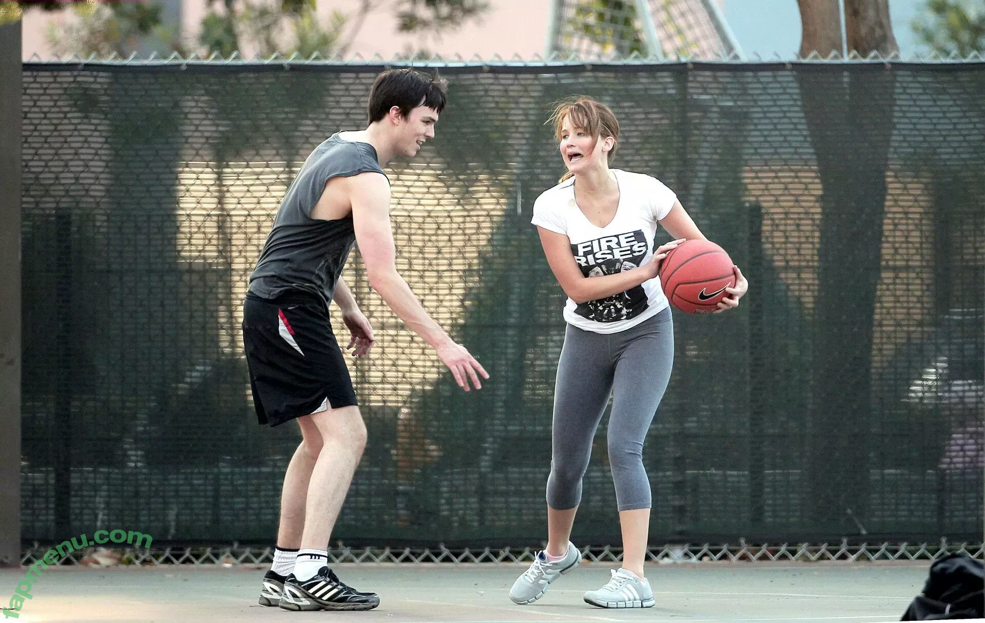 Jennifer Lawrence nude photo #1369 (1jnnf / jennifer.lawrence)