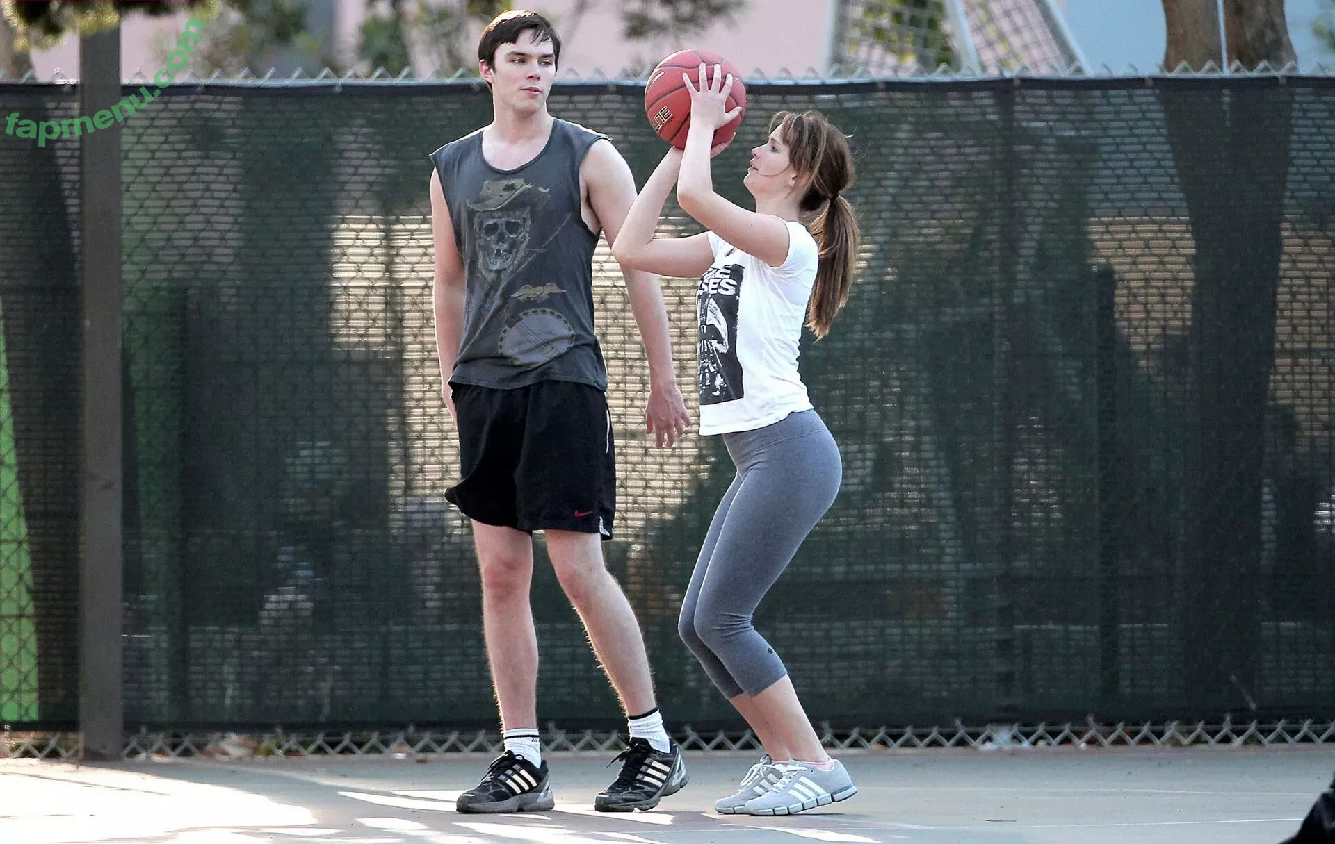 Jennifer Lawrence nude photo #1374 (1jnnf / jennifer.lawrence)