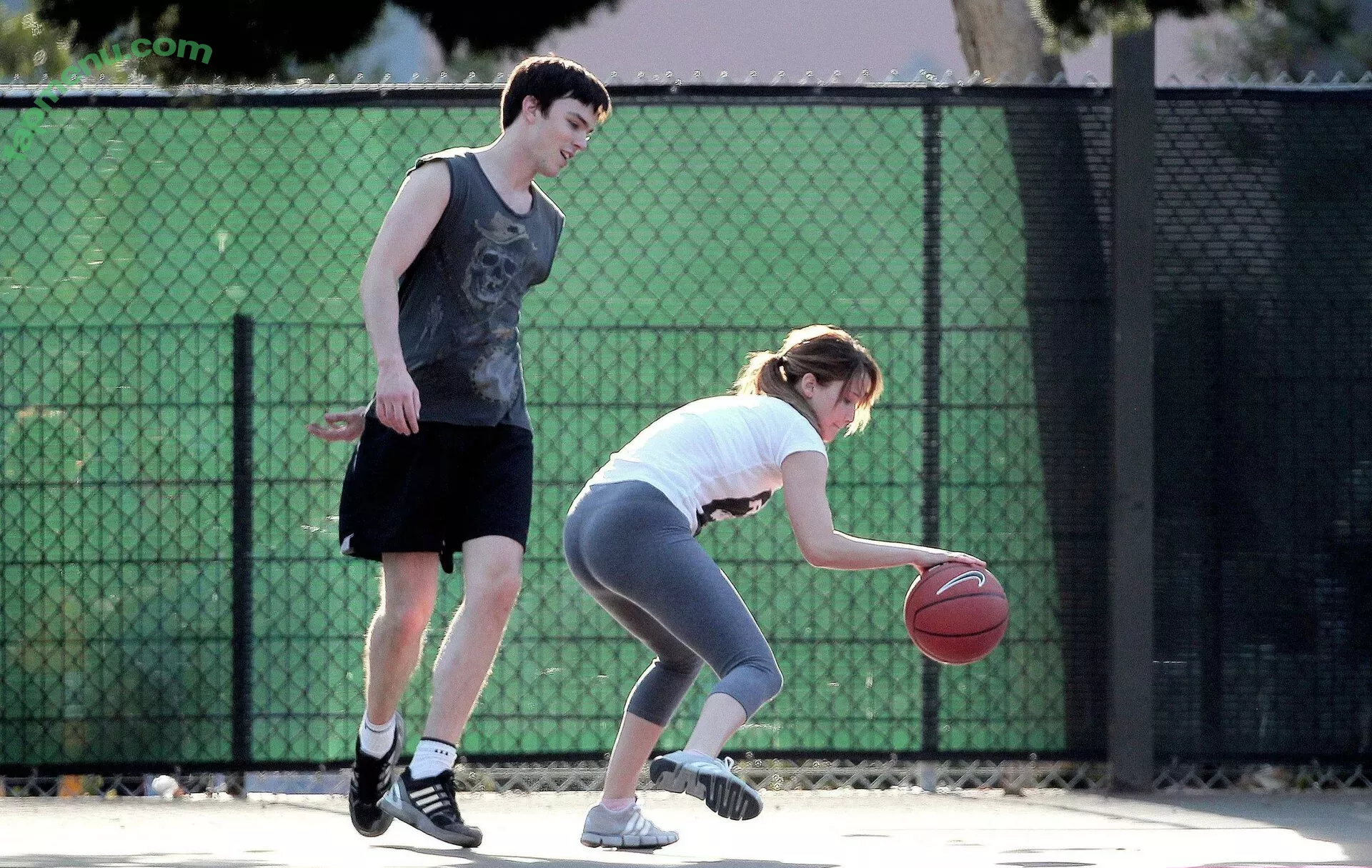 Jennifer Lawrence nude photo #1394 (1jnnf / jennifer.lawrence)