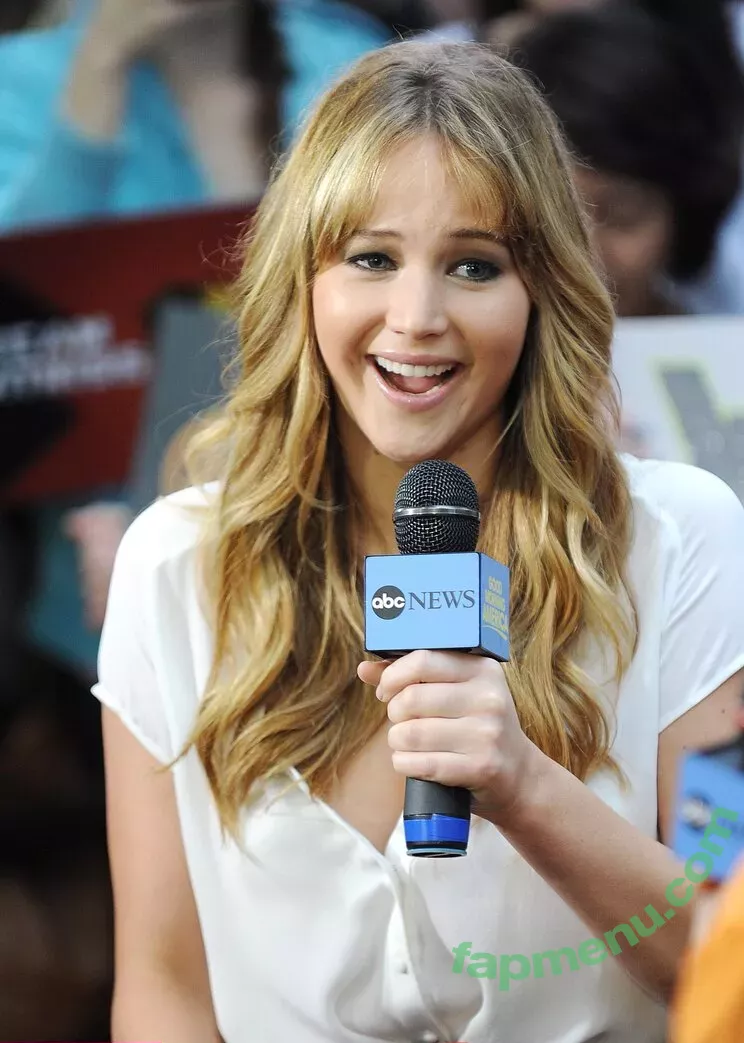 Jennifer Lawrence nude photo #1406 (1jnnf / jennifer.lawrence)