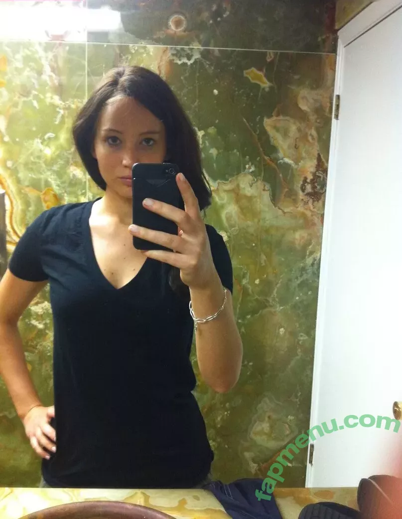 Jennifer Lawrence nude photo #1785 (1jnnf / jennifer.lawrence)