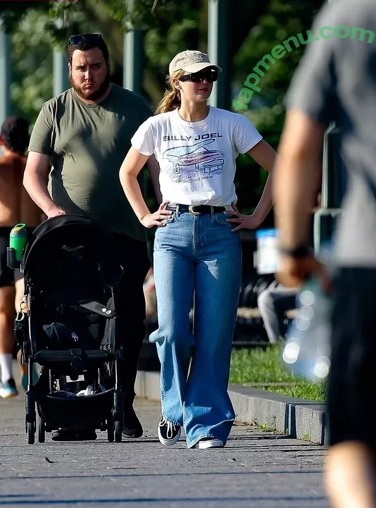 Jennifer Lawrence nude photo #1967 (1jnnf / jennifer.lawrence)