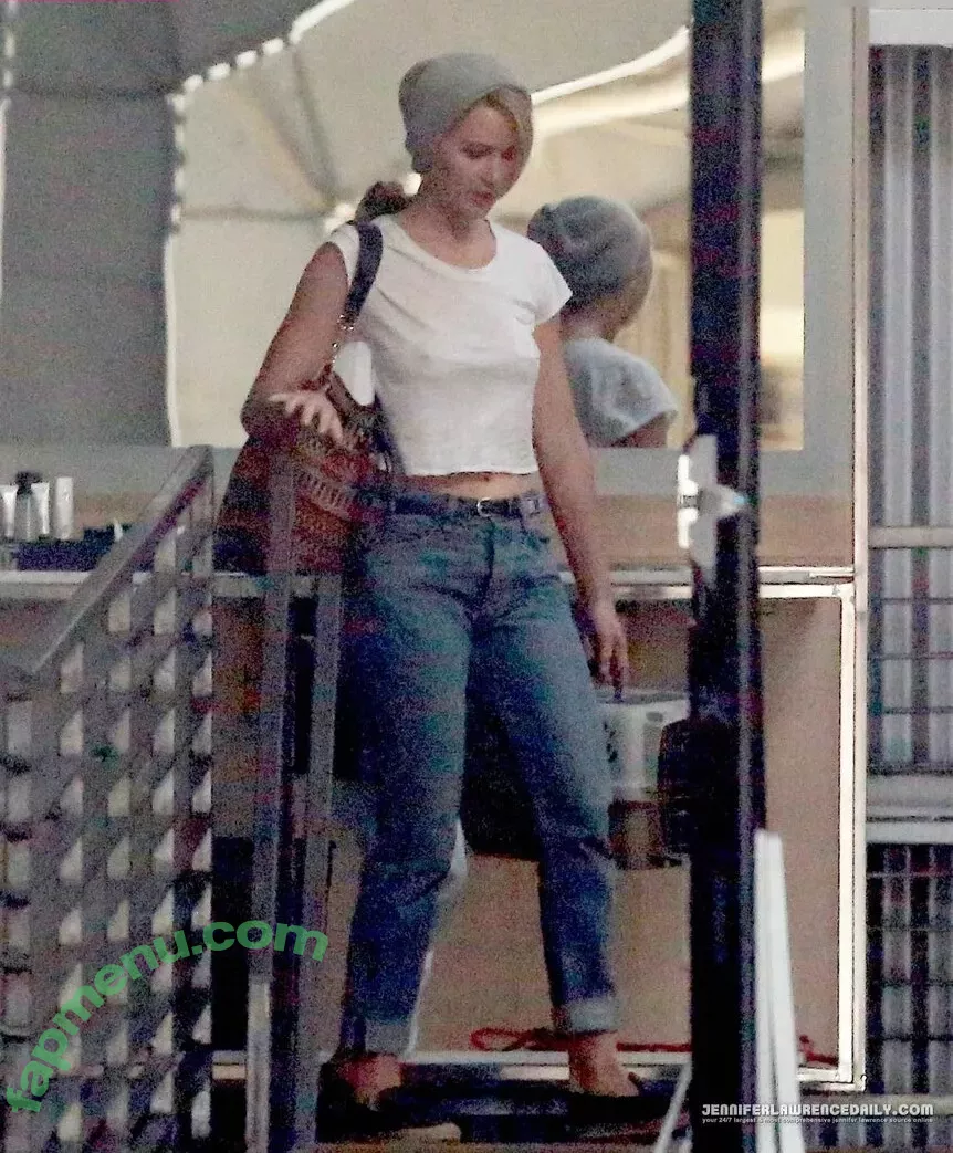 Jennifer Lawrence nude photo #2210 (jenniferlawrence_ / queen_jewels)