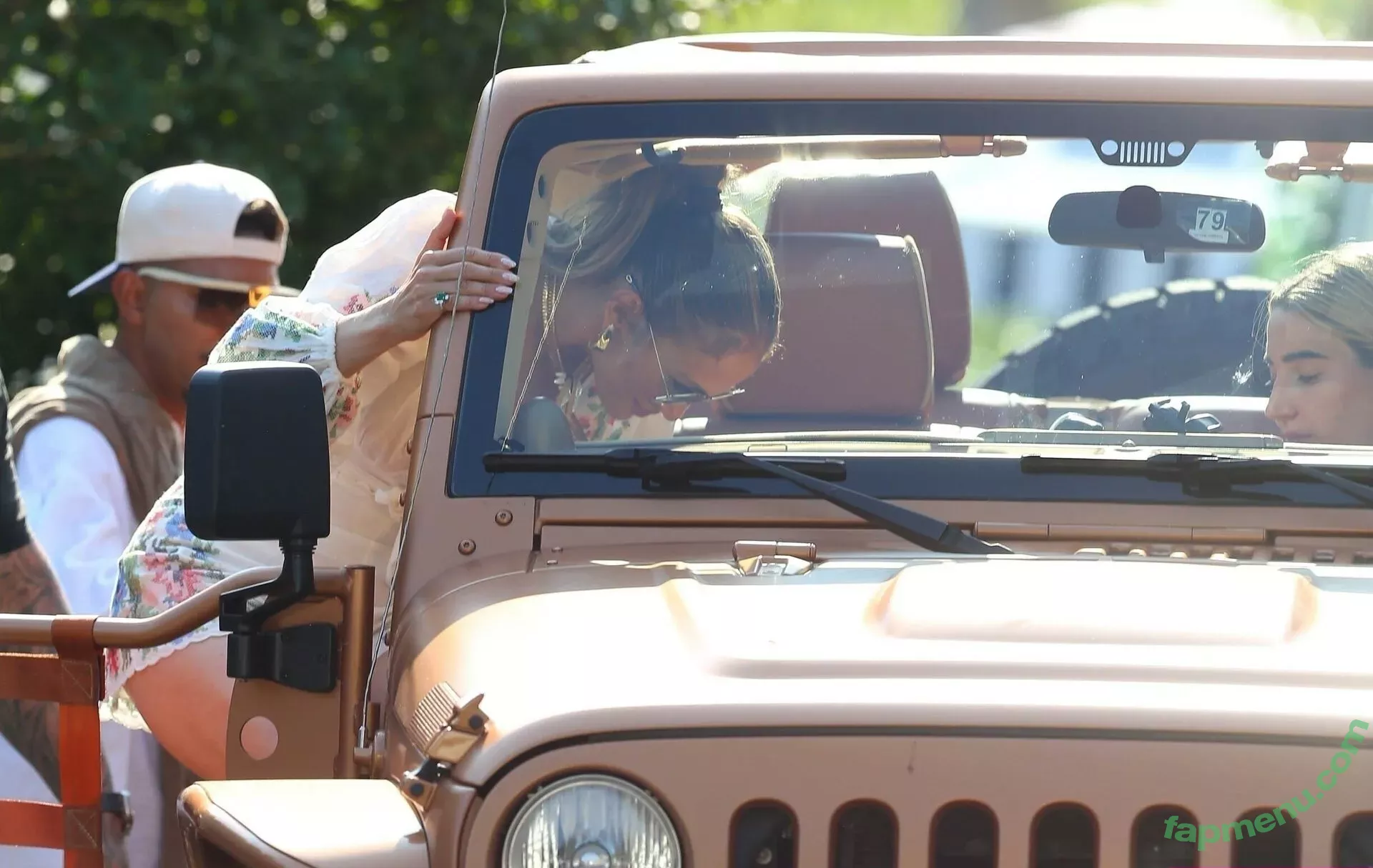 Jennifer Lopez nude photo #3428 (JLo / jennifer_jlo / jenniferlopez)