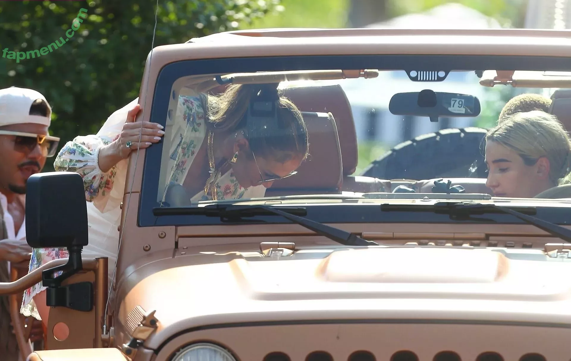 Jennifer Lopez nude photo #3429 (JLo / jennifer_jlo / jenniferlopez)