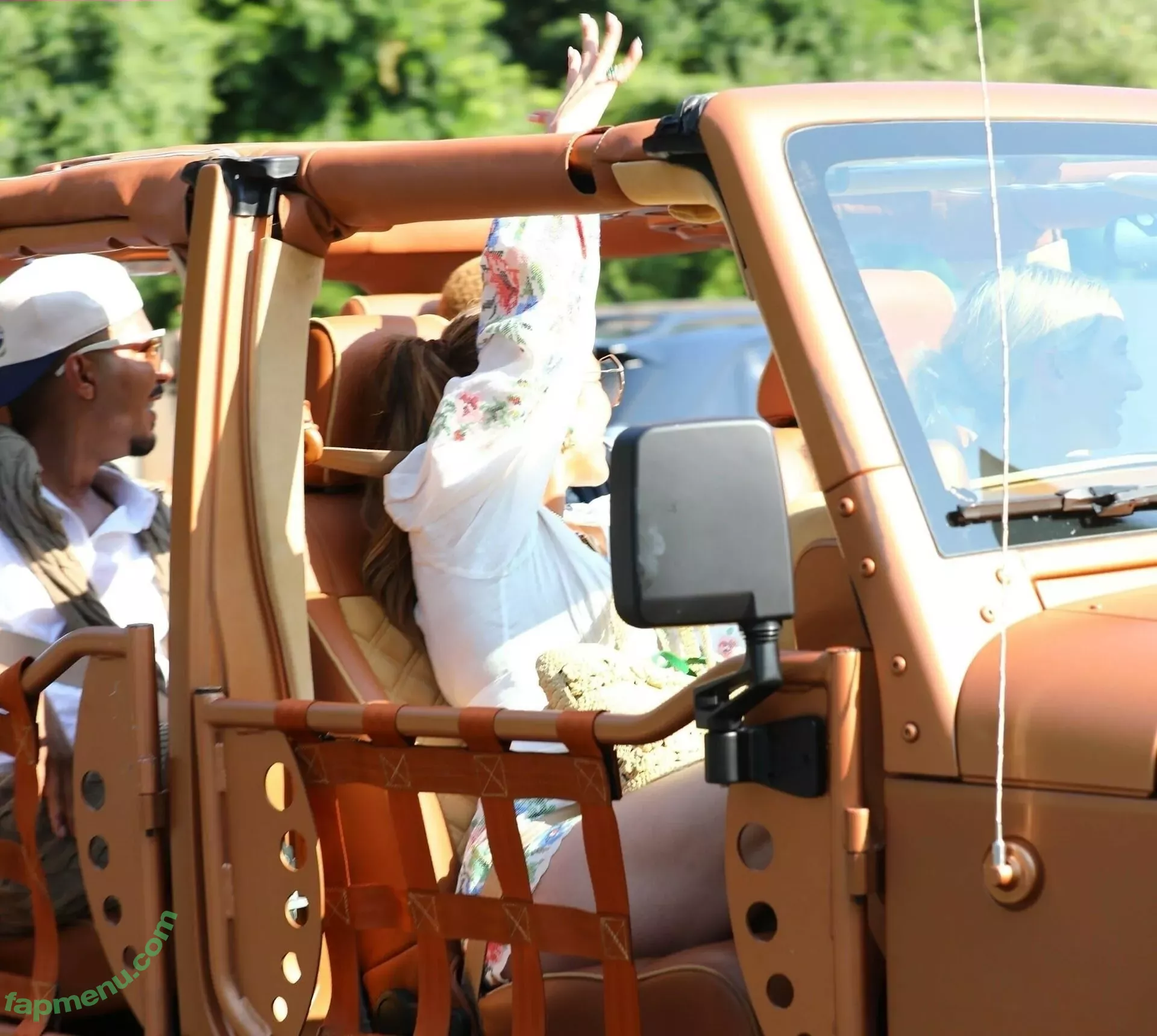 Jennifer Lopez nude photo #3536 (JLo / jenniferlopez)