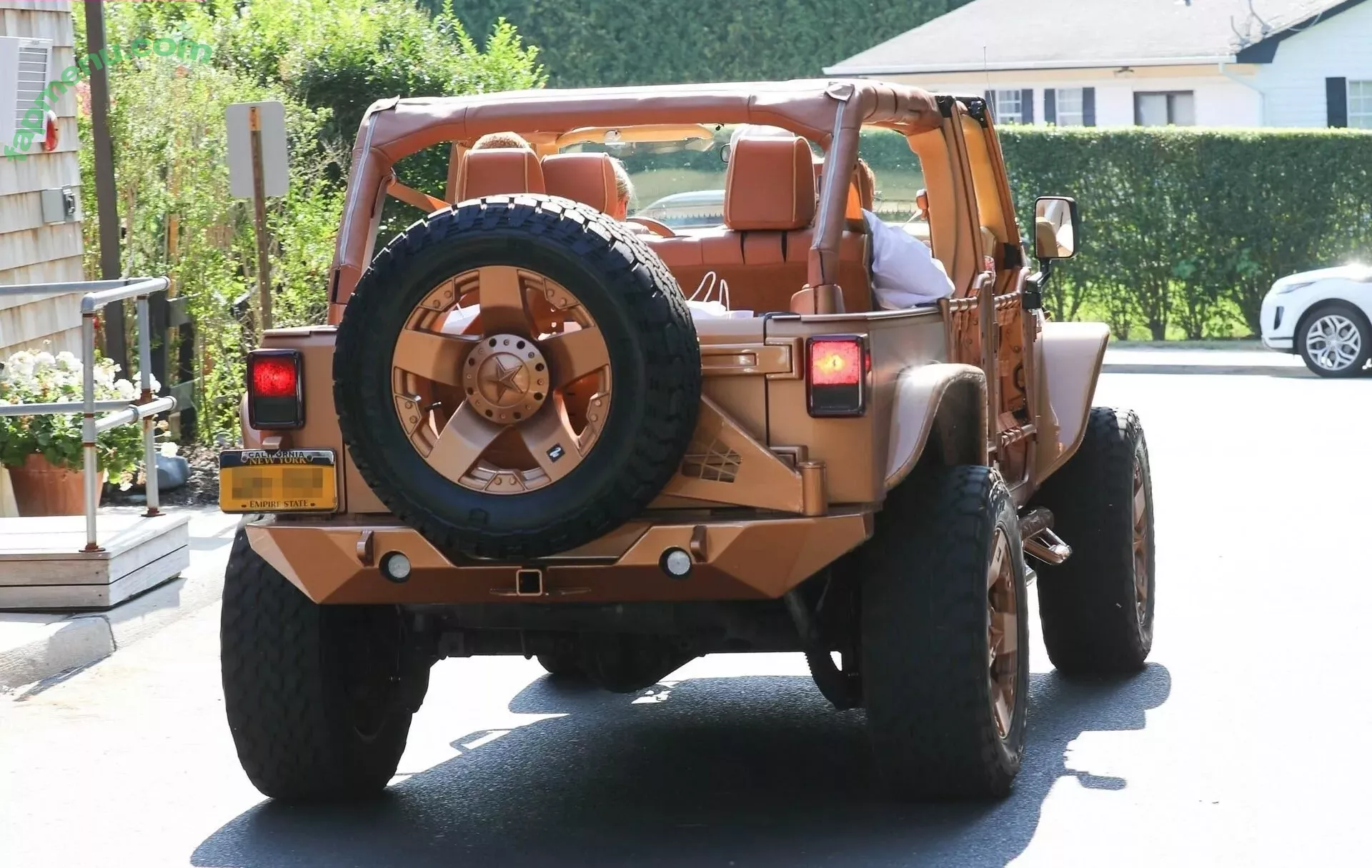 Jennifer Lopez nude photo #3537 (JLo / jenniferlopez)