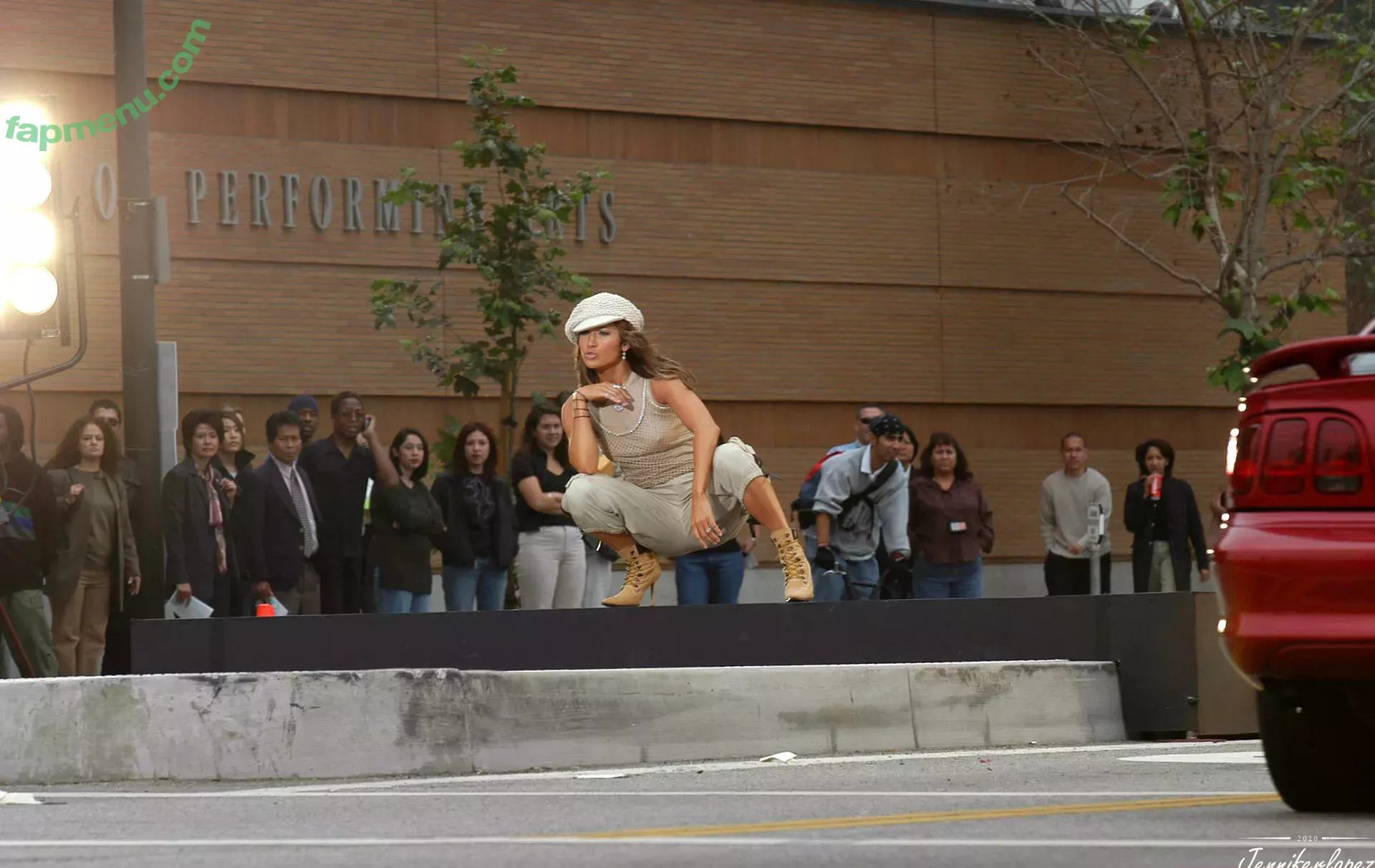 Jennifer Lopez nude photo #3613 (JLo / jennifer_jlo / jenniferlopez)