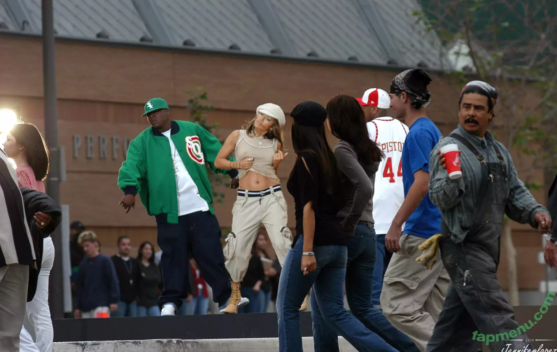 Jennifer Lopez nude photo #3616 (JLo / jenniferlopez)