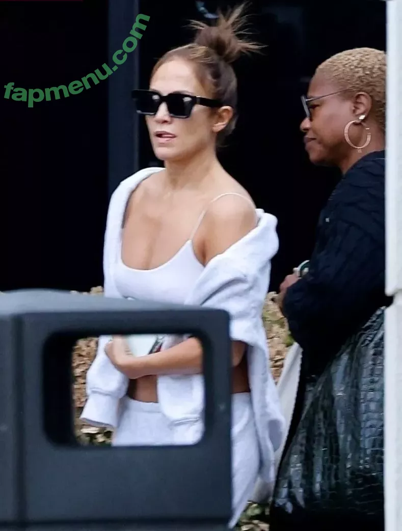 Jennifer Lopez nude photo #3667 (JLo / jenniferlopez)