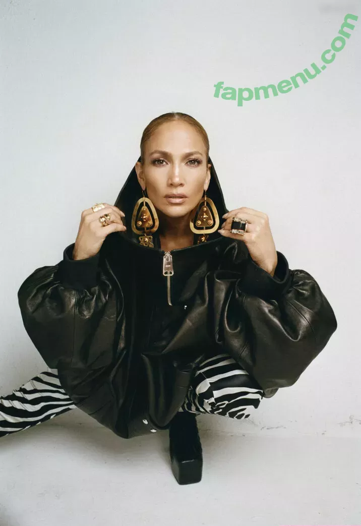 Jennifer Lopez nude photo #3708 (JLo / jenniferlopez)
