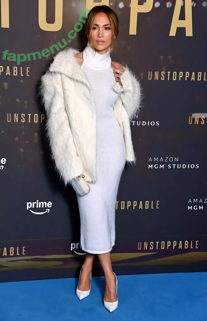 Jennifer Lopez nude photo #3841 (JLo / jenniferlopez)