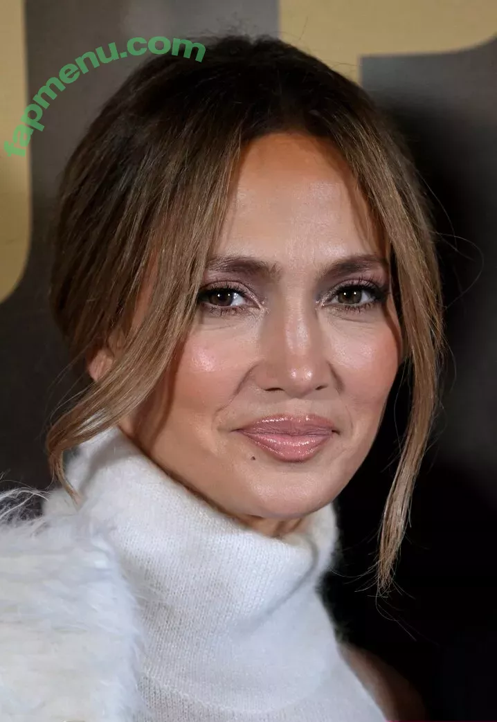 Jennifer Lopez nude photo #3850 (JLo / jenniferlopez)