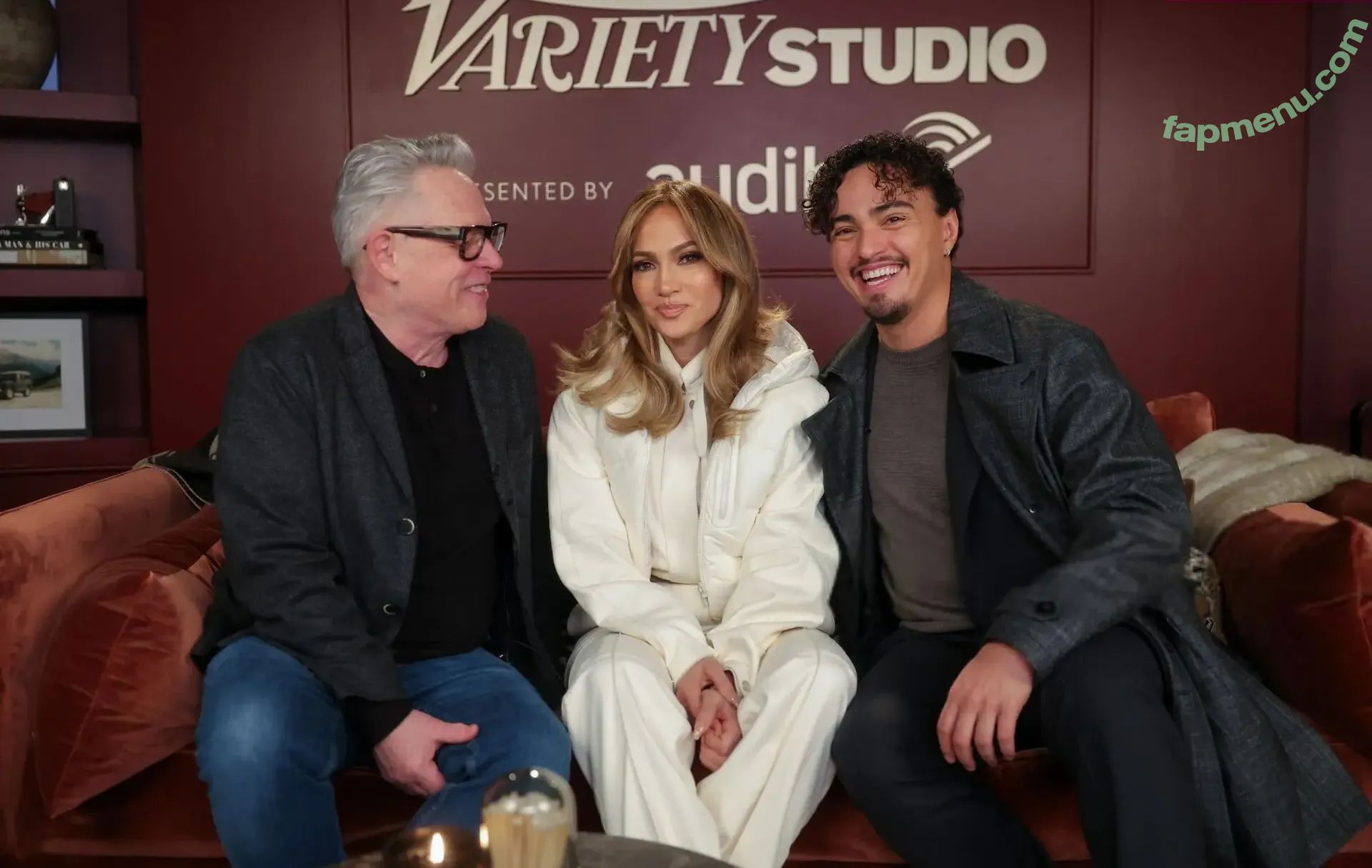 Jennifer Lopez nude photo #4360 (JLo / jenniferlopez)