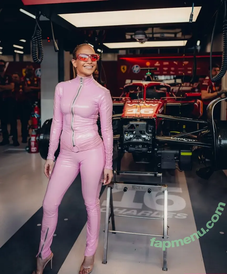 Jennifer Lopez nude photo #4553 (JLo / jenniferlopez)