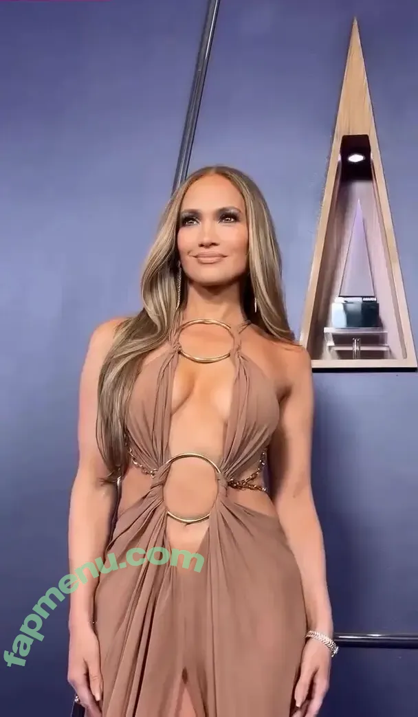 Jennifer Lopez nude photo #4652 (JLo / jenniferlopez)