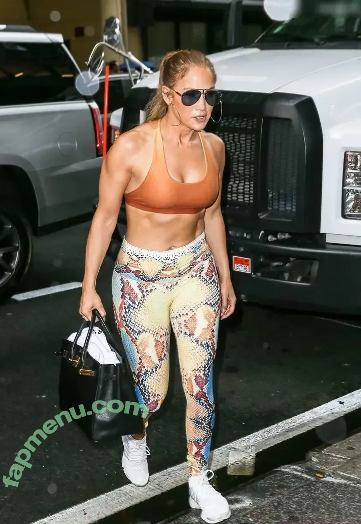 Jennifer Lopez nude photo #4763 (JLo / jenniferlopez)