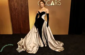 Jennifer Lopez / JLo / _jeenni2 / jennifer_jlo nude photo #5227