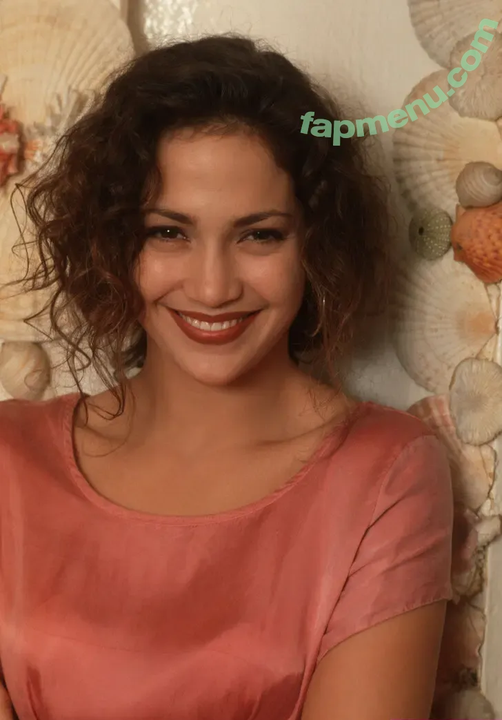 Jennifer Lopez nude photo #5021 (JLo / jenniferlopez)