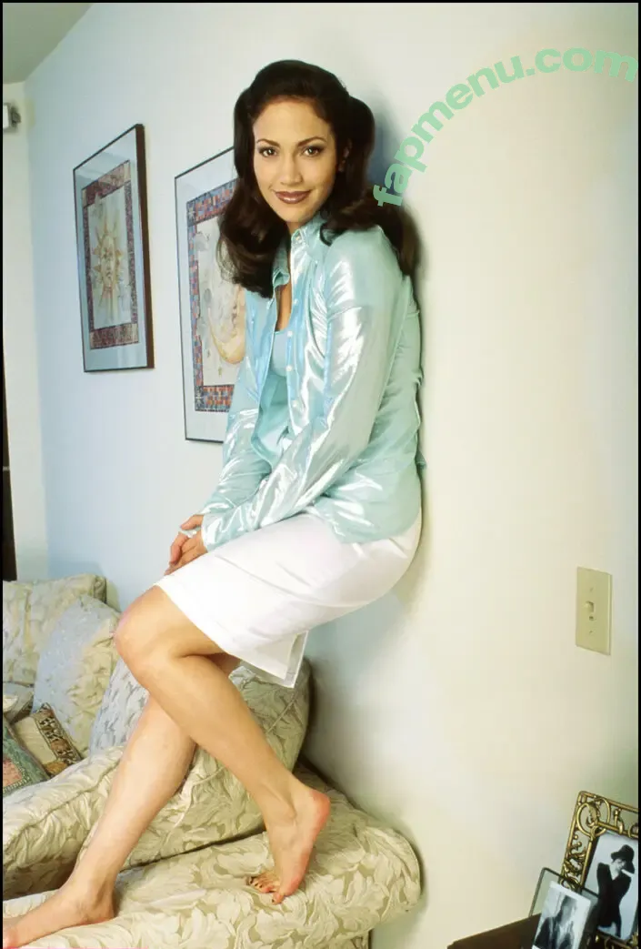 Jennifer Lopez nude photo #5038 (JLo / jenniferlopez)