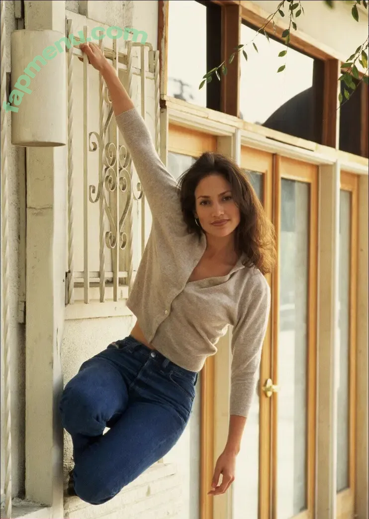 Jennifer Lopez nude photo #5042 (JLo / jenniferlopez)