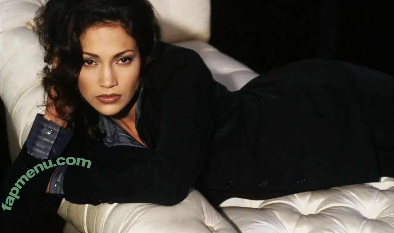 Jennifer Lopez nude photo #5043 (JLo / jenniferlopez)