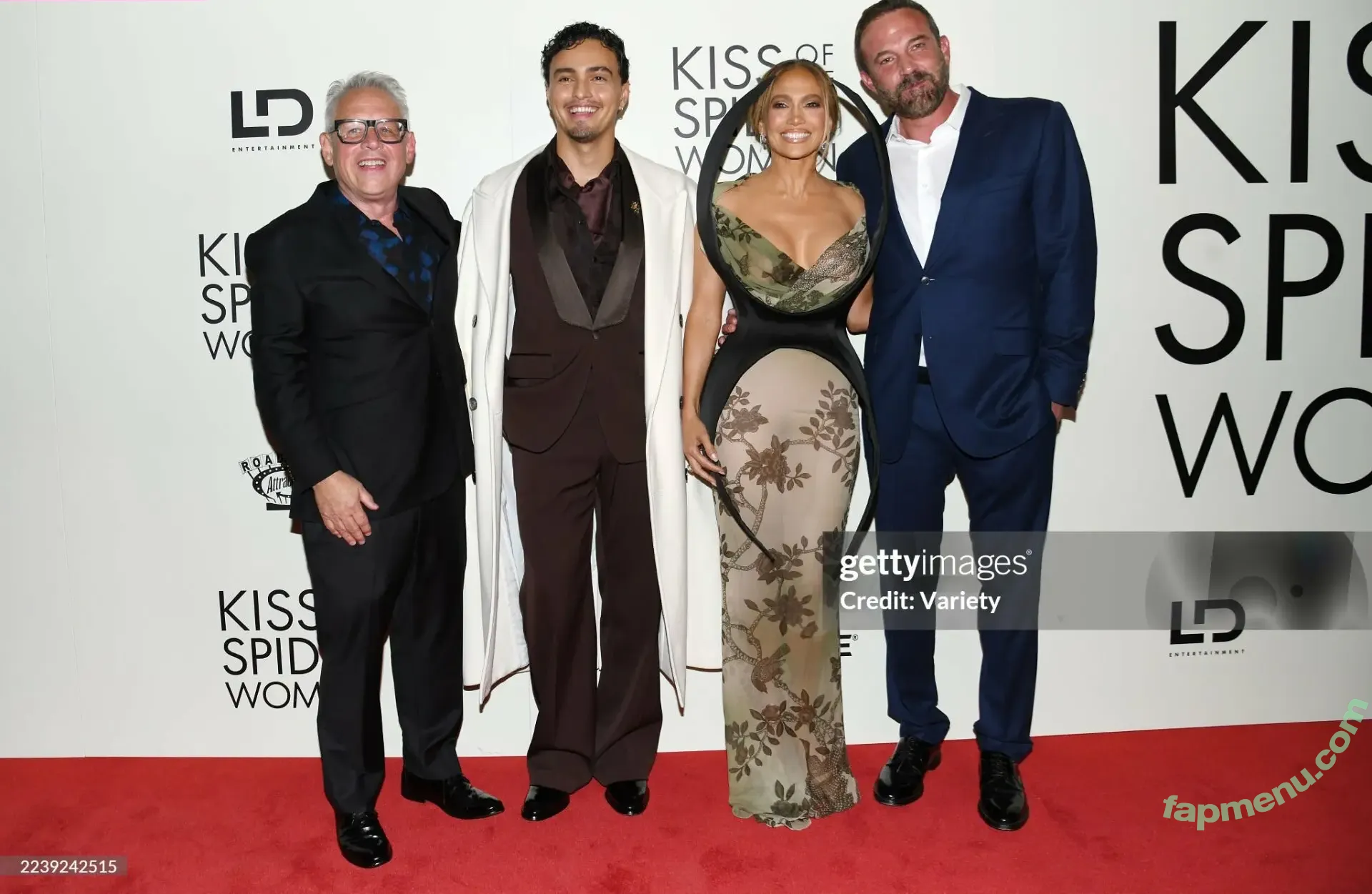 Jennifer Lopez nude photo #5084 (JLo / jenniferlopez)