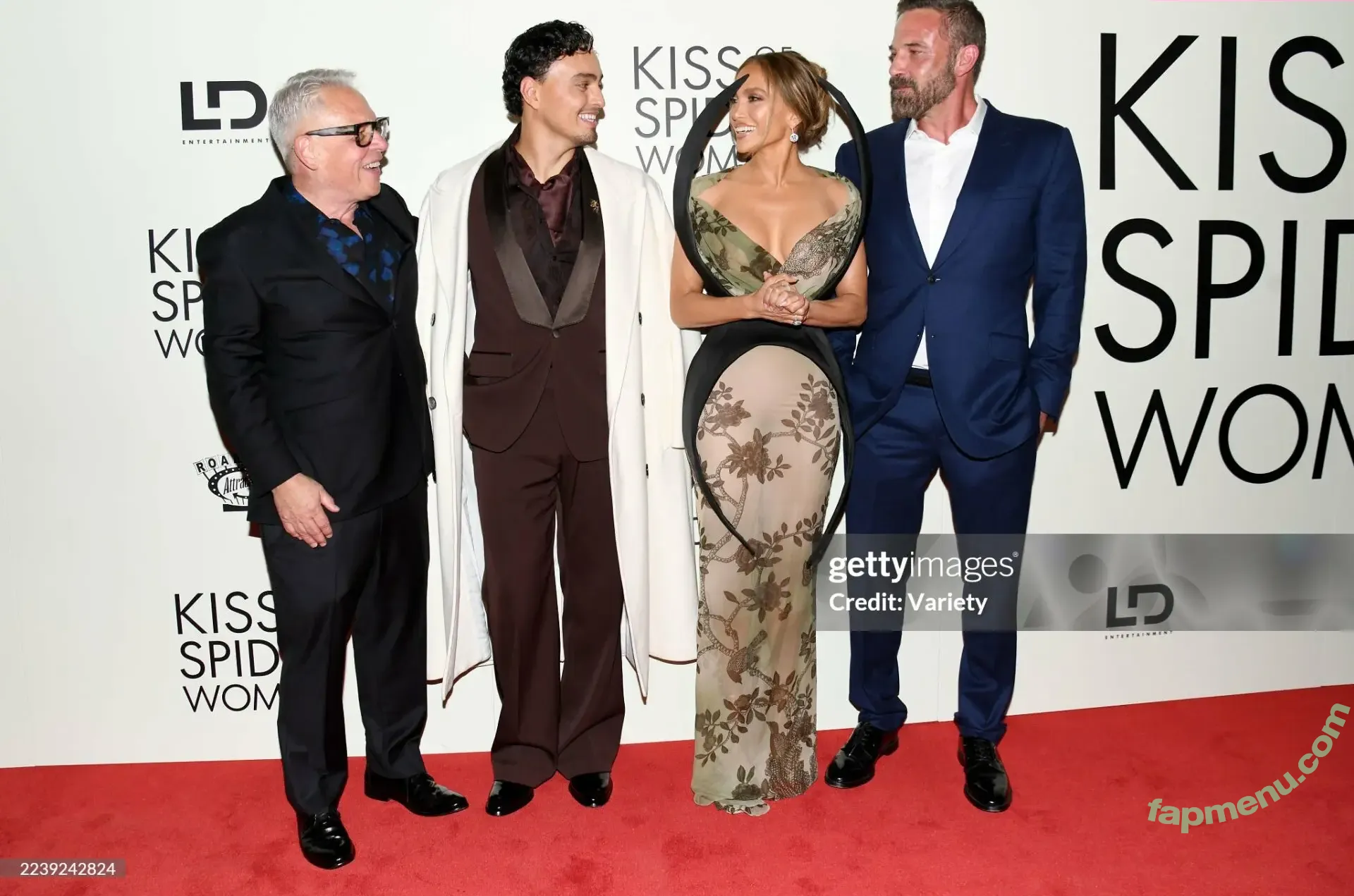 Jennifer Lopez nude photo #5091 (JLo / jenniferlopez)