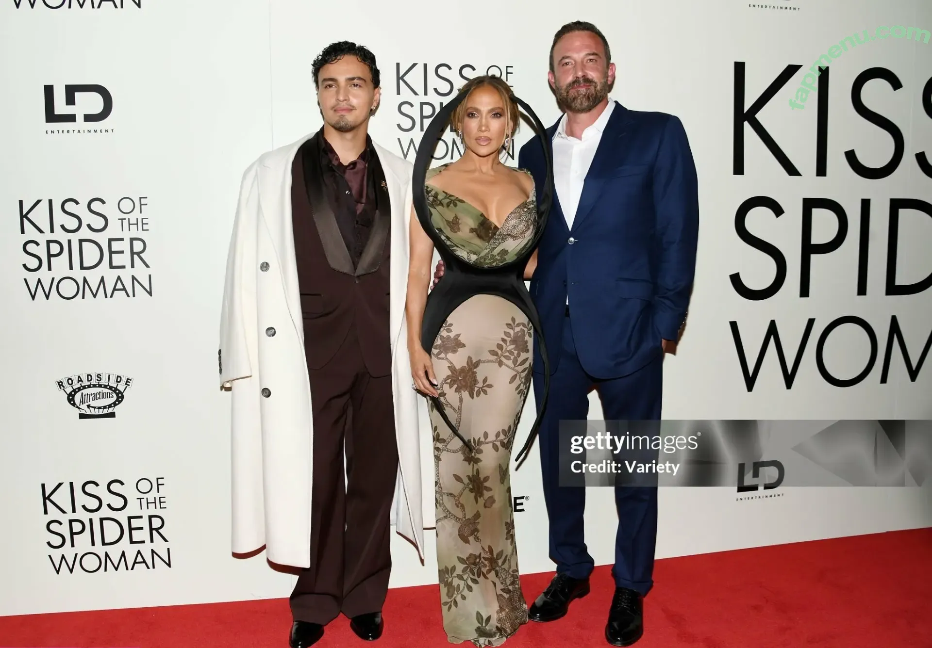 Jennifer Lopez nude photo #5092 (JLo / jenniferlopez)