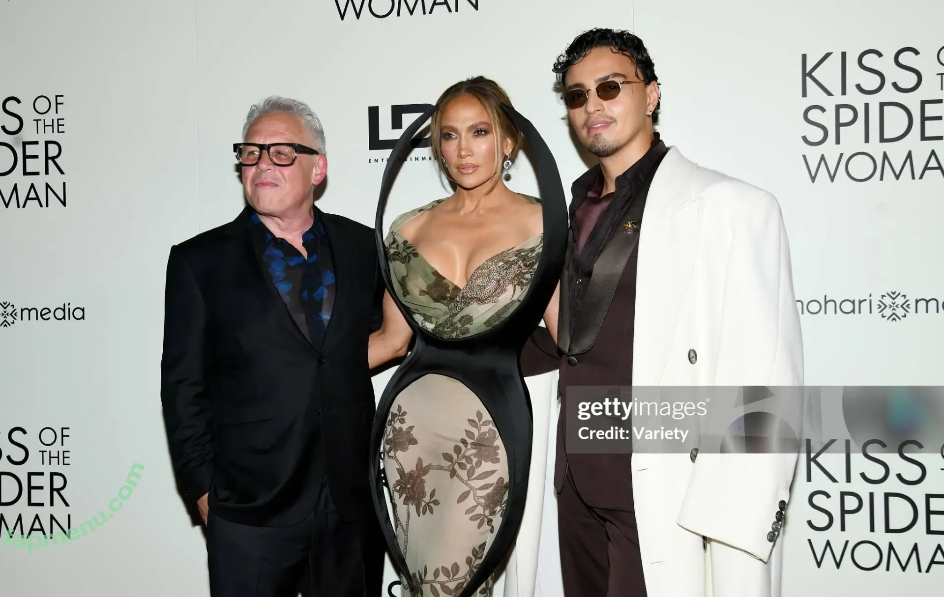 Jennifer Lopez nude photo #5102 (JLo / jennifer_jlo / jenniferlopez)