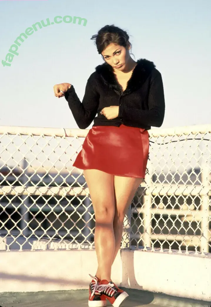 Jennifer Lopez nude photo #5157 (JLo / jennifer_jlo / jenniferlopez)