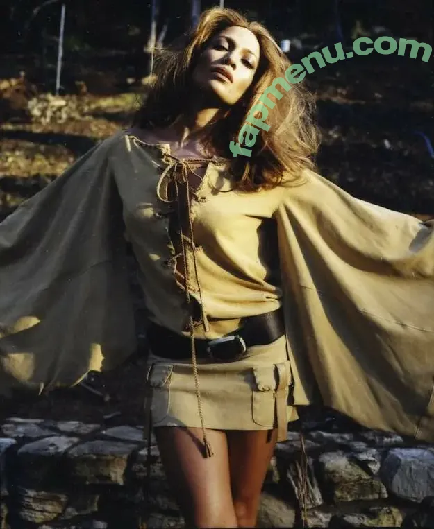 Jennifer Lopez nude photo #5191 (JLo / _jeenni2 / jennifer_jlo)