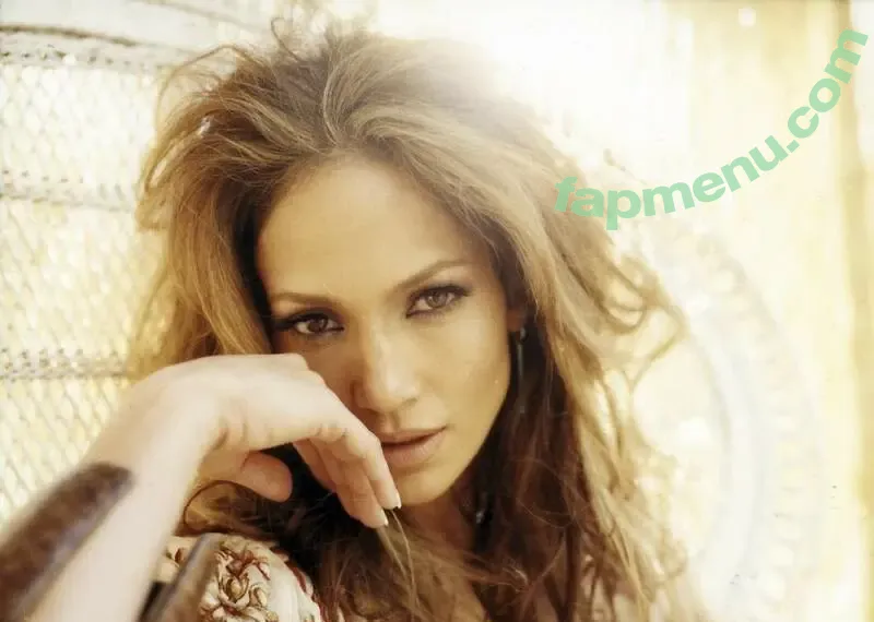 Jennifer Lopez nude photo #5192 (JLo / _jeenni2 / jennifer_jlo)