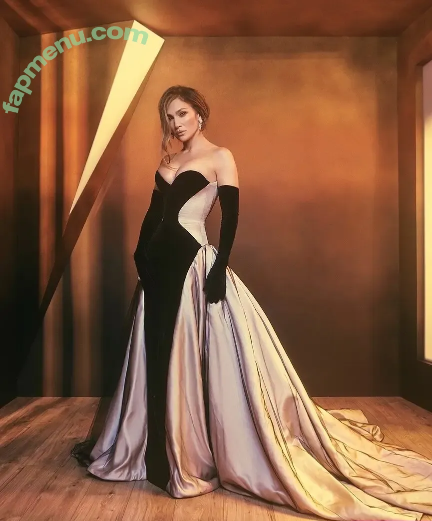 Jennifer Lopez nude photo #5246 (JLo / _jeenni2 / jennifer_jlo)