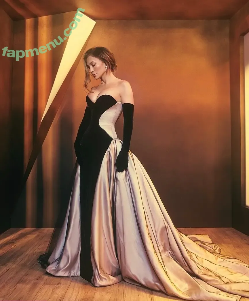 Jennifer Lopez nude photo #5248 (JLo / _jeenni2 / jennifer_jlo)