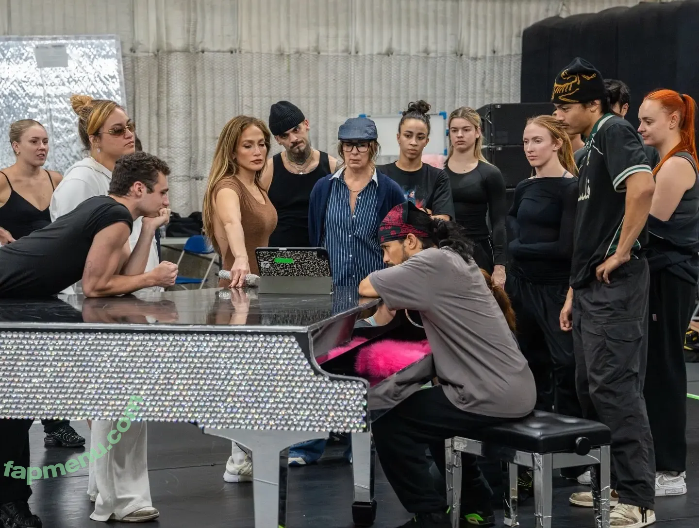 Jennifer Lopez nude photo #5290 (JLo / jenniferlopez)