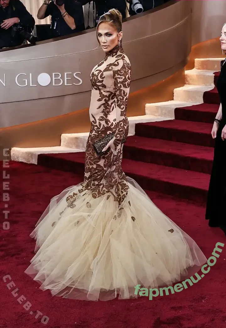 Jennifer Lopez nude photo #5452 (JLo / jennifer_jlo / jenniferlopez)