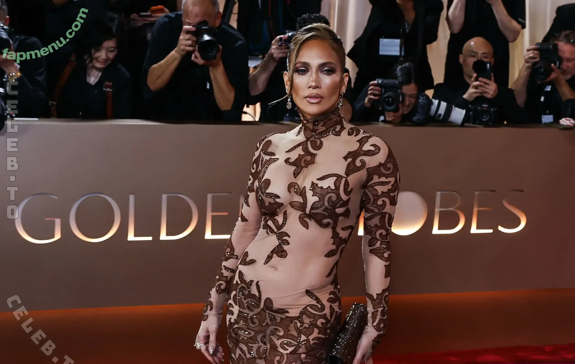 Jennifer Lopez nude photo #5455 (JLo / jennifer_jlo / jenniferlopez)