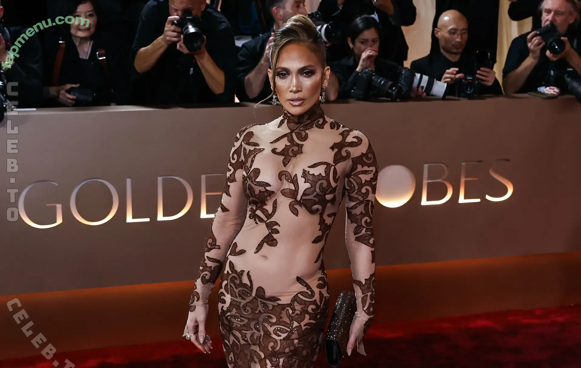 Jennifer Lopez nude photo #5456 (JLo / jennifer_jlo / jenniferlopez)