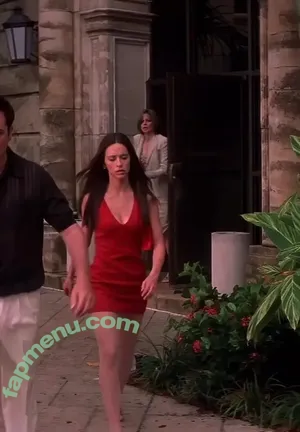 Jennifer Love Hewitt / jenniferlovehewitt nude photo #0214