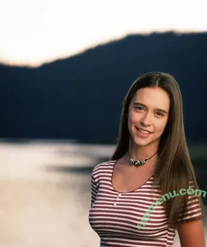 Jennifer Love Hewitt / jenniferlovehewitt nude photo #0292