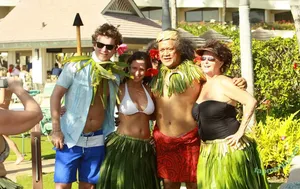 Jennifer Love Hewitt / jenniferlovehewitt nude photo #0429